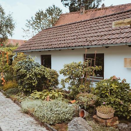 Ferienparadies Am Kammerberg - Ein Ganzes Haus Fuer Sie Alleine!!! Weissenhorn Exterior foto