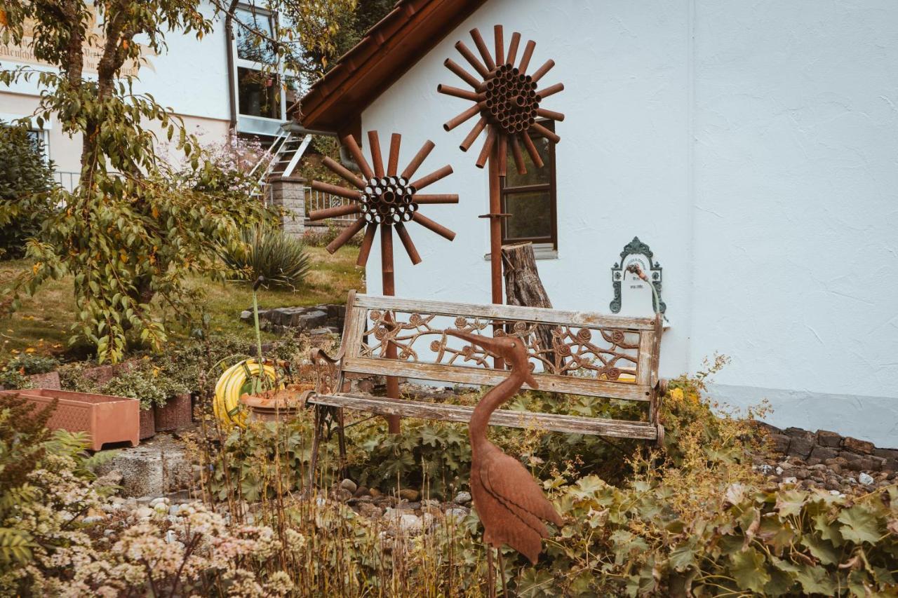 Ferienparadies Am Kammerberg - Ein Ganzes Haus Fuer Sie Alleine!!! Weissenhorn Exterior foto