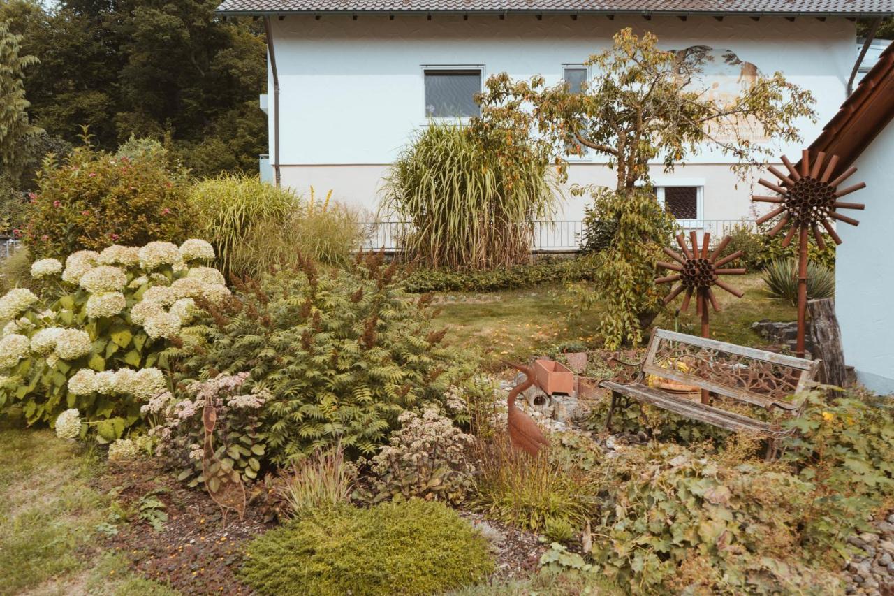 Ferienparadies Am Kammerberg - Ein Ganzes Haus Fuer Sie Alleine!!! Weissenhorn Exterior foto