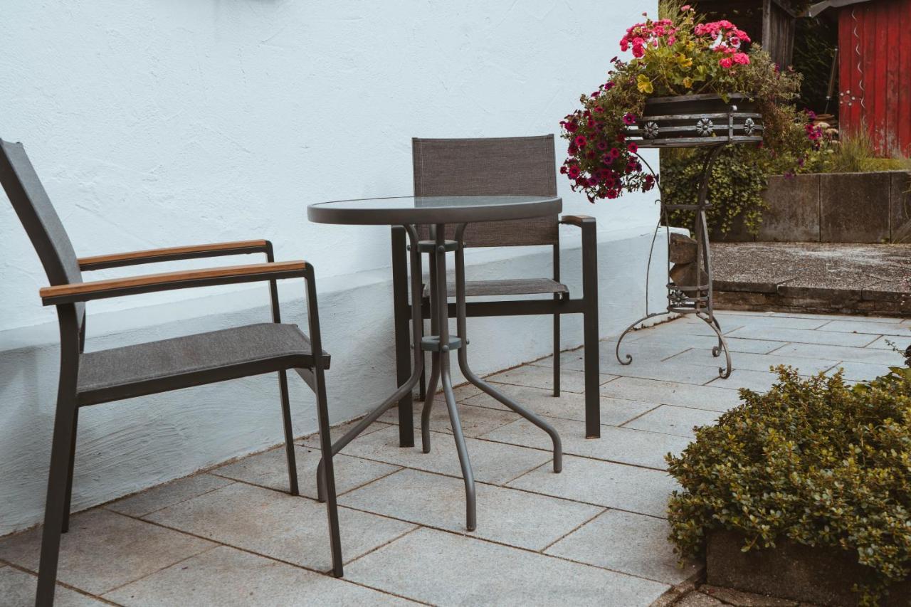 Ferienparadies Am Kammerberg - Ein Ganzes Haus Fuer Sie Alleine!!! Weissenhorn Exterior foto